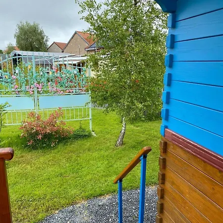 A Saint-pardoux Avec Piscine Partagee *